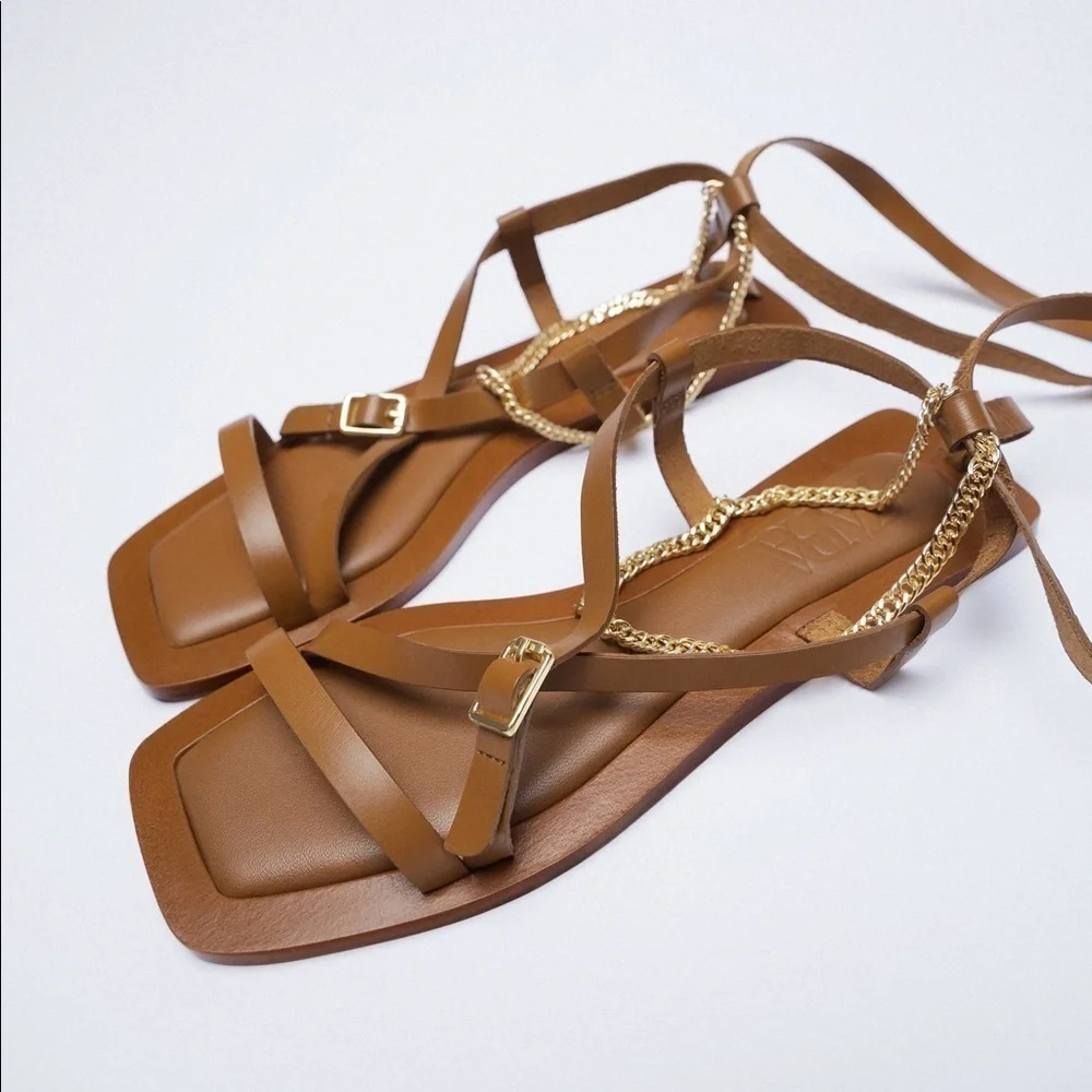 NWT. Zara Brown Tied Leather Flat Sandals with Chain. Size 6,5. - Picture 2 of 5